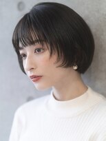 エミュ 表参道 青山(emu)&nbsp;【emu井上信洋】レトロモードな黒髪丸みマッシュショートボブ