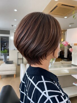 ユウ 香久山店(U) 【Uhair】大人ショートボブ