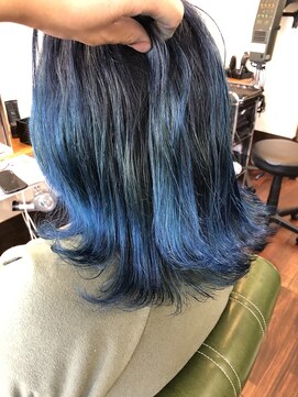 ヘアーズ ベリー 庄内店(hairs BERRY) グラデーションブルー