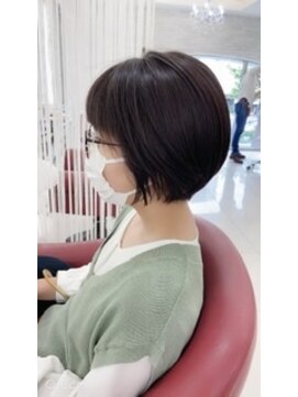 クオリス 赤塚店(QUALIS) 30代40代大人かわいい/ミニボブ/丸み/ボブ/平行ボブ/耳掛け