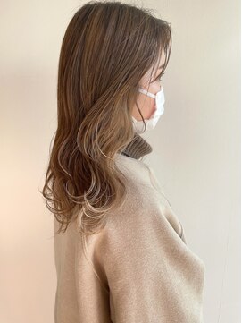 ツイギー 宮西店(TWiGGY) 柔らかハイトーンベージュ