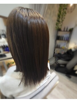 ハピリー(happily) 深見エメラルドブラウン