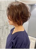 ショートパーマ インナーピンク ウェーブヘア ハイライト