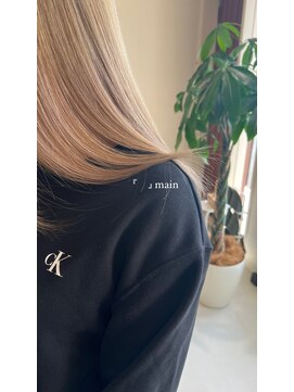 メイン(『　　』main) ハイトーンベージュ