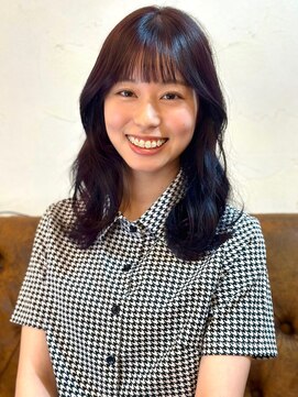 ベレッタ 楠葉店(veretta.) ほんのりムラサキがかった暗カラー/セミロング/透明感/ツヤ髪