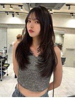 サイン 表参道(SIGN)&nbsp;韓国ヘアグレージュカラーブリーチ無し髪質改善イヤリングカラー