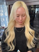 スリー(three)&nbsp;抜きっぱなしホワイトブロンド