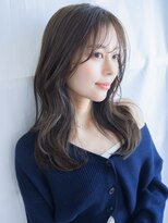 トローノ 栄(TRONO) オリーブグレージュ 透明感カラー ツヤ髪 レイヤーカット 20代