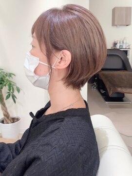 アイ(I.) 【 Ｉ. 】30代からのナチュラル前下がりショートボブ　川口