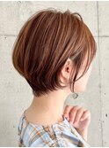 小顔見せショートベージュカラーブリーチしない透明感カラー