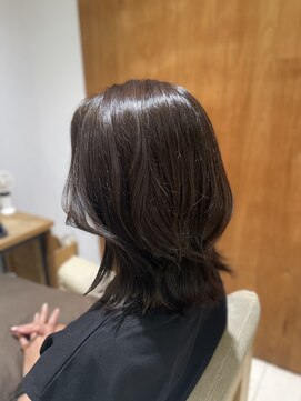 ヘアリゾート粋 リマ 銀座店(lima) 顔まわりカット/ミディアムレイヤー/透明感グレージュ