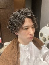 ダナ(DANA) ミディアムスパイラルパーマ　　スパイラル/ツイスパ/パーマ