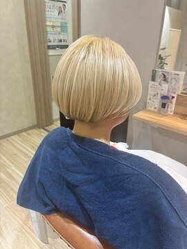 リアン 綱島(Lien) ミルクティーベージュ/ホワイトベージュ/ブリーチ/カラー/75