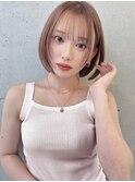 丸みショートボブ/顔周りレイヤーボブ/ミルクティーブロンドz492