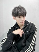 エール 片瀬江ノ島(yell)&nbsp;センター分けマッシュ ノーセット サイドパート アップパーマ