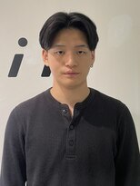 イリ 梅田(ili)&nbsp;スパイキーショート/ハイトーンベージュ/ブロンド/短髪/束感