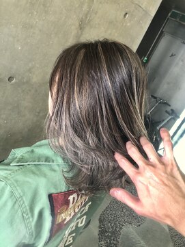 キー(kｅｙ) グレージュ