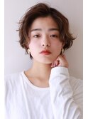 くせ毛風ニュアンスハンサムショート