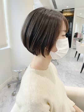 レ セゾン(Les Saisons) ショートから伸ばしていくときのショートボブ