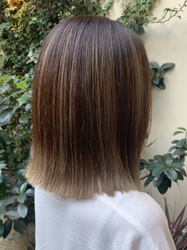 メイクス 表参道(MAKE'S omotesando) 自然なハイライト