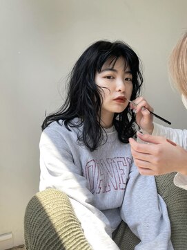 エイチ(811) 20代30代40代ミニウルフレイヤーショートオージュアネビージュ