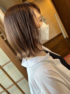 ビヨンド リンク(BEYOND L'INK) ベージュ♪