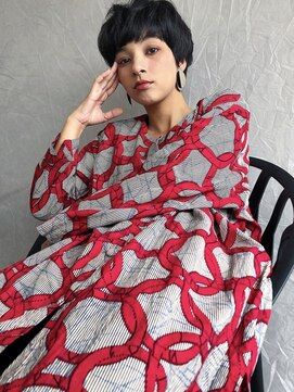 ムーフ(Moof) ジェンダーレス　大人＋モードショートボブ