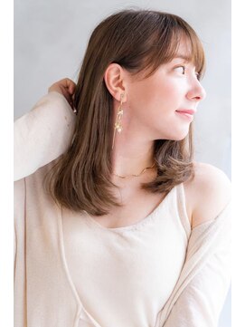 アルテ(ARTE) 【ARTE表参道/青山】ロングレイヤー×透明感ベージュ