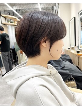 ロンドプロフィール 浦和(Lond profil) 蒲生優 【グレージュカラー丸みショート】【浦和】