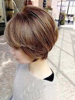 ビュートリアム 梅田(BEAUTRIUM)&nbsp;大人ショート　大人可愛い丸みショート