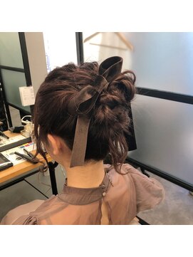 ナンバー アリア 三軒茶屋(N° aria) 《三軒茶屋 Aria》お団子風ポニーテール