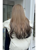 インビテーション(invitation) ハイトーン・ミルクティーベージュ・ブリーチ