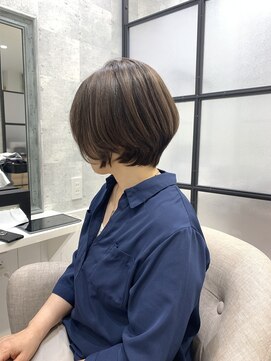 イーズ バイ インス(Yeeee.s by INCE) 白髪ぼかし/白髪改善カラー/ショート/透明感カラー/脱白髪染め