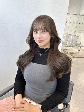 ユーフォリア 渋谷グランデ(Euphoria SHIBUYA GRANDE) レイヤーカット　オリーブグレージュ　くびれ巻き