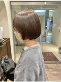グラデーションボブ　ベージュカラー
