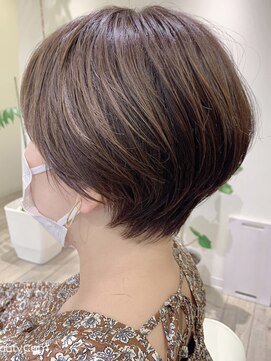 アイ(I.) 【 Ｉ. 】30代からのナチュラル前下がりショートボブ　川口