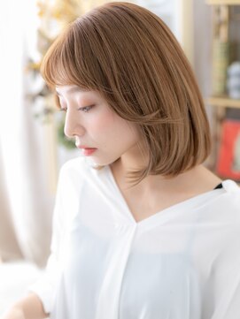 カバーヘア ブリス 北浦和(COVER HAIR bliss) ハイトーンカラー韓国風艶髪前下がりウルフボブh4北浦和20代30代