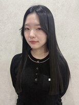 ホワイト(WHITE)&nbsp;髪質改善カラー　オリーブブラック　暗髪　トリートメント