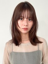 トレス(TRESS)&nbsp;セミロング　ニュアンスレイヤー　透明感ブラウン　表参道