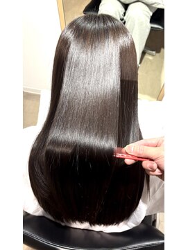 トキ シキ 戸塚(Toki. shiki) イメチェン/ピンクベージュ/アンブレラカラー/前髪/戸塚