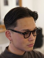 ザ チョップ ショップ ハラジュク(THE CHOP SHOP HARAJUKU)&nbsp;原宿渋谷理容室テーパーフェードカットメンズセンターパート