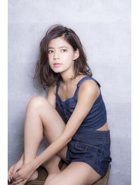 ミエルヘアーエスト 新宿店(mielhair est) 外国人風サファイアグレージュ