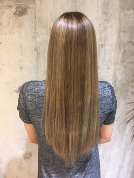 エイト マカビ 沖縄真嘉比店(EIGHT makabi) 【EIGHT 真嘉比】お客様スタイル_フェザーロング