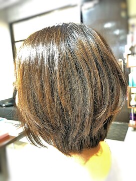 キャン 温品店(CAN) 【CAN】 大人女子に大人気☆前下がりショートボブ