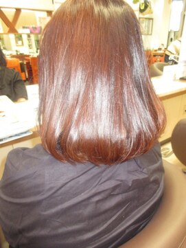 コアフィールフィス(COIFFURE fils) 内巻きミディアム