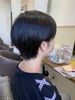 コアフィールフィス(COIFFURE fils)&nbsp;《見附　今町》イメチェン　大人見え　耳かけショート