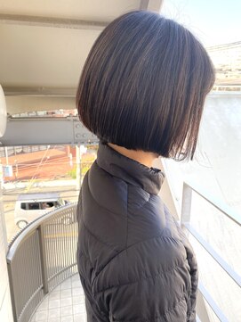 オーシャン(Ocean) ［OCEAN Hair&Life］☆大人気☆パツっとボブ