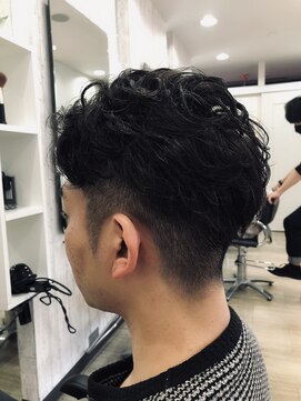 クローバー 本店(CLOVER) ★関野昴★ワイルドパーマ