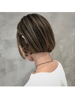 ギークス(GEEKS)&nbsp;【GEEKS渋谷】ハイライト/白髪ぼかし/モードヘア/小顔こなれボブ