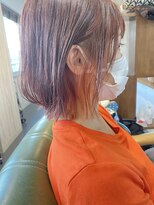 シュクルヘアー(Sucre Hair)&nbsp;レイヤーボブ、切りっぱなしボブ、インナーカラー
